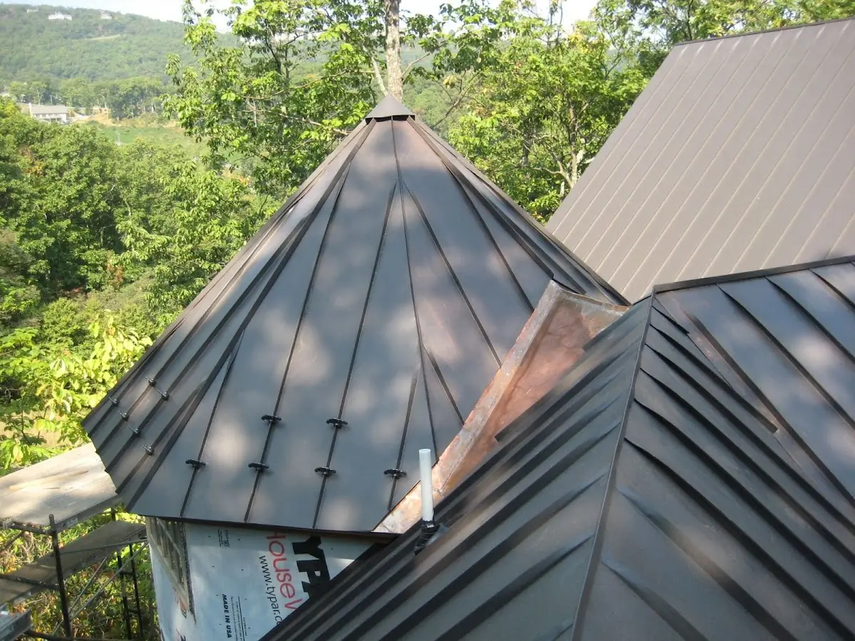 Professional Roof Tarp Installation by Craftsman Roofing in Armstrong